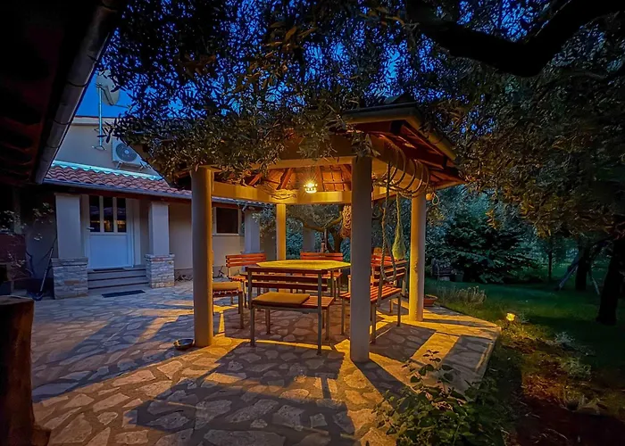 Casa Oliva Kim Marie /W Garden - Happy Rentals