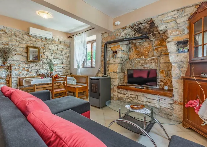 Stone House Histria